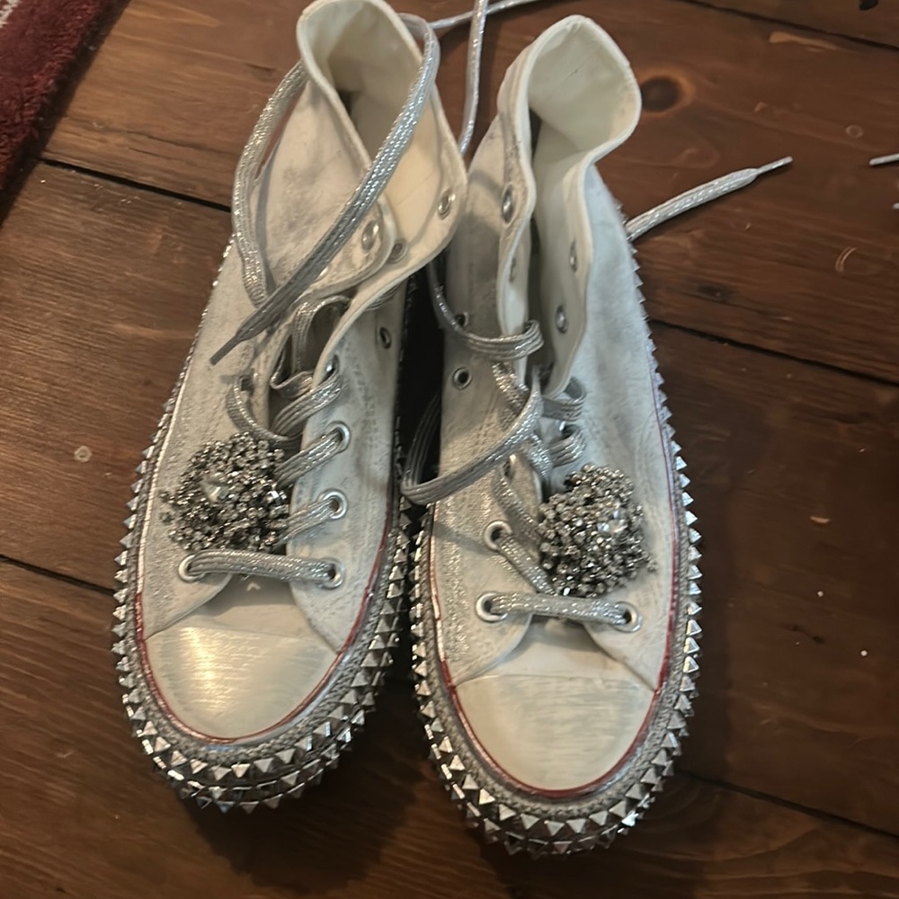 Never worn. Nan-ku high tops in 39